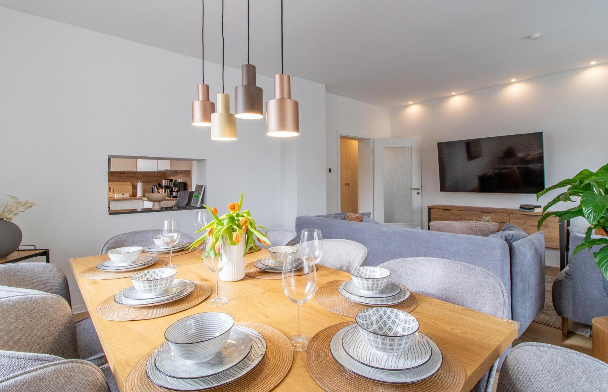 Stilvolles City-Apartment I Netflix I Wlan L Stellplatz I Zentral Schwarzenberg  Exterior foto